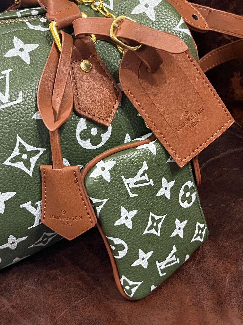 Louis. Vuitton. Speedy Green Handbag Purse Duffle - Picture 7 of 11